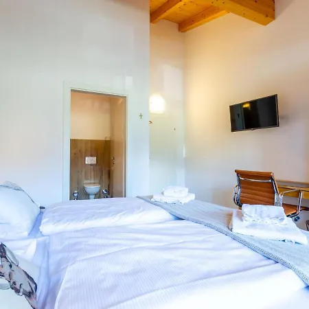 In In Area With Sauna