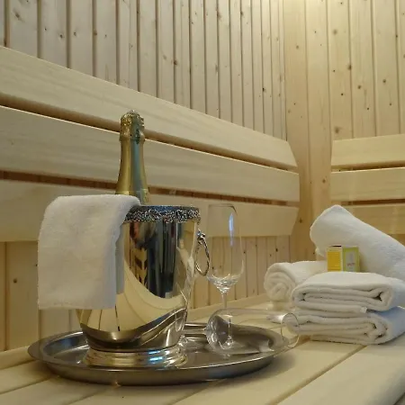 In In Area With Sauna Daire